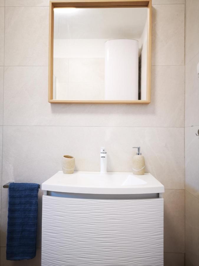 Apartment Sunrise, Coastal Istra, Pula Duga Uvala Pavicini Екстериор снимка