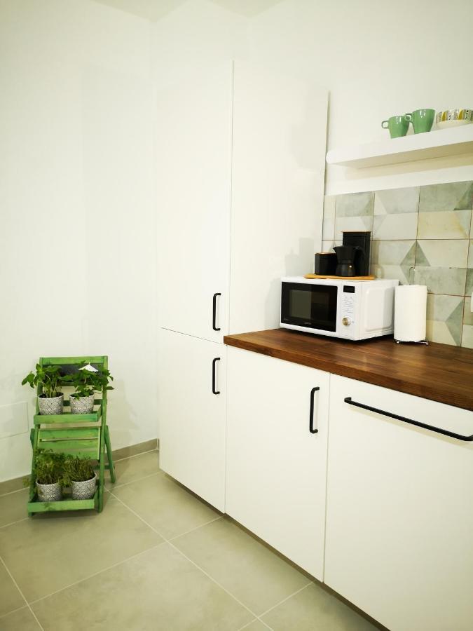 Apartment Sunrise, Coastal Istra, Pula Duga Uvala Pavicini Екстериор снимка