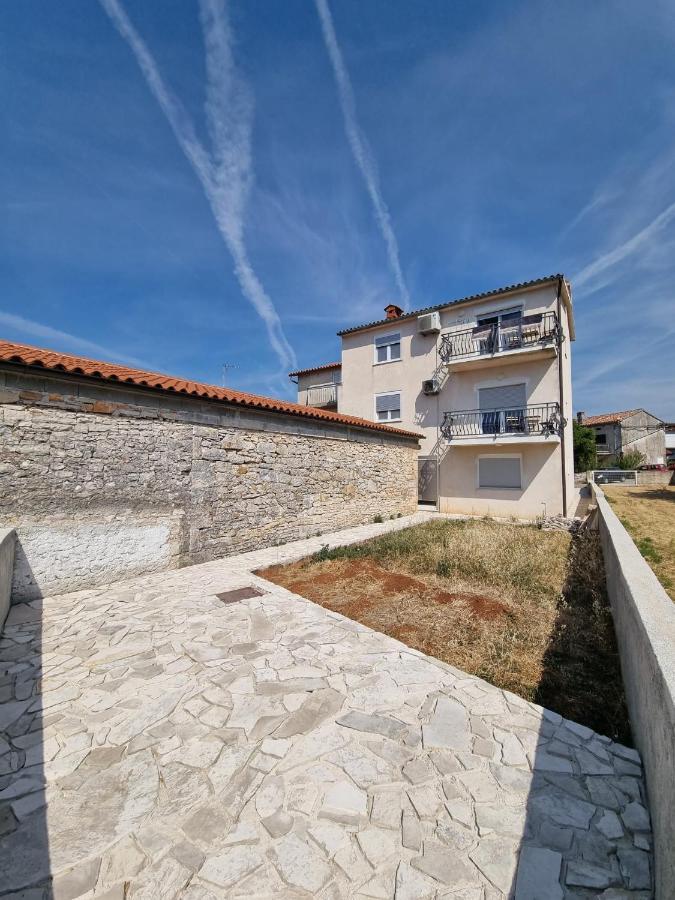 Apartment Sunrise, Coastal Istra, Pula Duga Uvala Pavicini Екстериор снимка